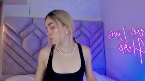 Snapshot of lucyvega4 chatting on 3, 12, 2024 Lucy online show from 3, 12, 2024