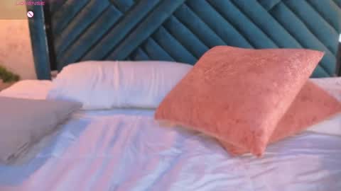 Snapshot of lucyvega4 chatting on 7, 10, 2025 Lucy online show from 7, 10, 2025