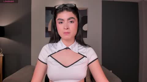 Lucy online show from 30, 11, 2025