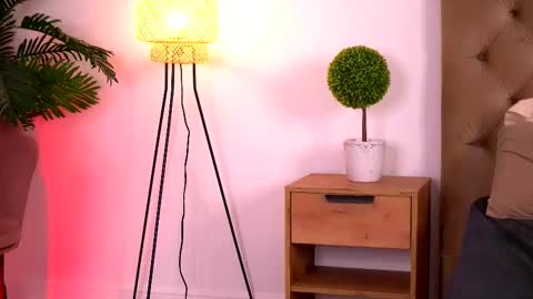 Lucy P online show from 12, 2, 2026