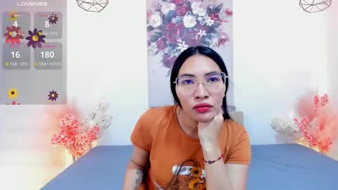 Lucy Liiu online show from 4, 11, 2025