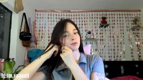 Snapshot of lucyy_tayy chatting on 17, 9, 2025 The love of your life 3 online show from 17, 9, 2025