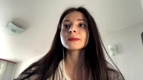 Snapshot of ludivinablice chatting on 20, 3, 2026 Mika online show from 20, 3, 2026