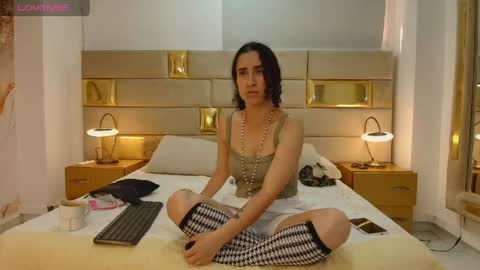 Snapshot of ludovicca_mark chatting on 18, 5, 2026 Ludovicca Mark online show from 18, 5, 2026
