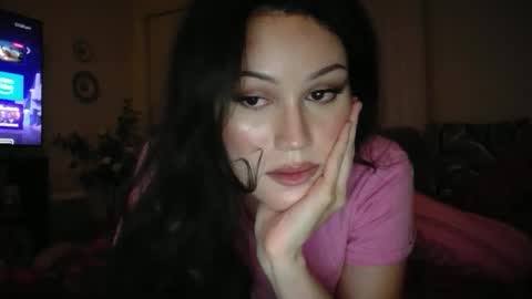 Snapshot of luh698171 chatting on 14, 12, 2025 Luxious online show from 14, 12, 2025