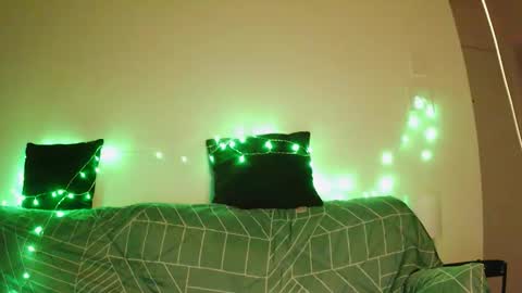Snapshot of luhfreak444 chatting on 4, 2, 2026 Riskdtb online show from 4, 2, 2026
