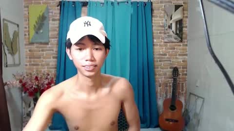 lui_the_fucker online show from 7, 2, 2025