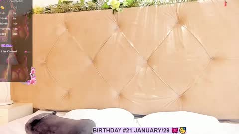       online show from 25, 1, 2025