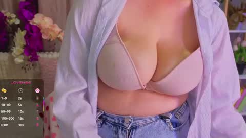 Snapshot of luisa_rosee chatting on 31, 7, 2026 Luisa Rosee online show from 31, 7, 2026