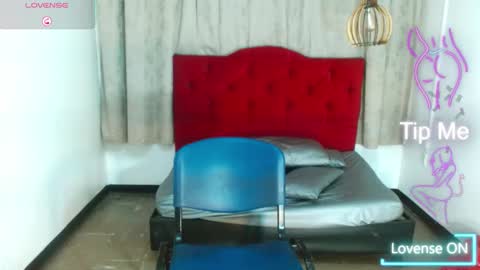 Snapshot of luisa_torres__ chatting on 18, 3, 2026 luisa_torres__ online show from 18, 3, 2026