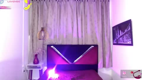 Snapshot of luisa_torres__ chatting on 17, 5, 2026 luisa_torres__ online show from 17, 5, 2026