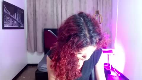 Snapshot of luisa_torres__ chatting on 25, 6, 2026 luisa_torres__ online show from 25, 6, 2026