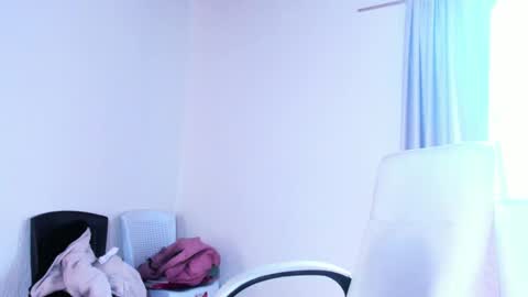 Snapshot of luisaa_diaz_ chatting on 18, 9, 2025 Luisa Diaz online show from 18, 9, 2025