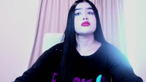 Snapshot of luisaa_diaz_ chatting on 6, 8, 2026 Luisa Diaz online show from 6, 8, 2026