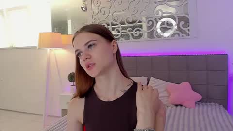 Snapshot of luisaclover chatting on 30, 6, 2026 LuisaClover online show from 30, 6, 2026