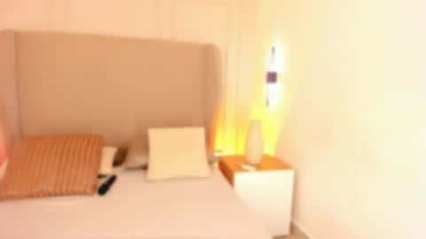 L U I S A online show from 31, 1, 2026