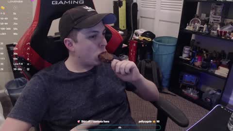 Snapshot of luisdiaztube chatting on 2, 1, 2025 Luisdiaztube online show from 2, 1, 2025