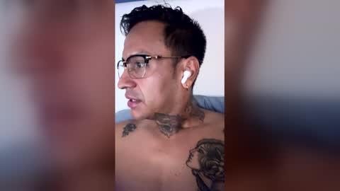 luisjg24hrs online show from 1, 4, 2026