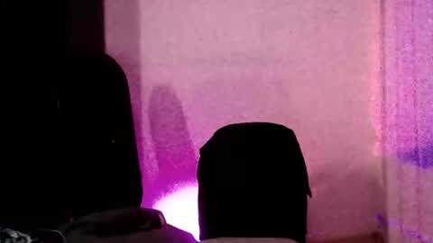 Snapshot of luk_me chatting on 23, 3, 2026 luk_me online show from 23, 3, 2026
