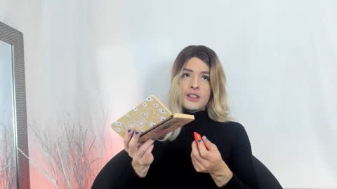 Snapshot of lukacastillo chatting on 26, 11, 2025 Luka Castillo online show from 26, 11, 2025