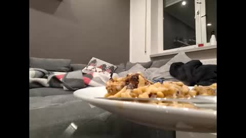 lukasschoetz online show from 18, 11, 2025