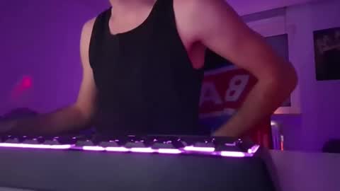 lukasschoetz online show from 13, 1, 2026