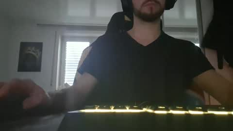 lukasschoetz online show from 18, 2, 2026