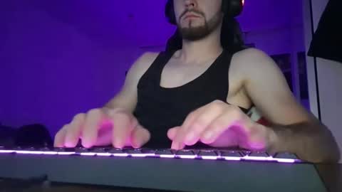 lukasschoetz online show from 5, 5, 2026