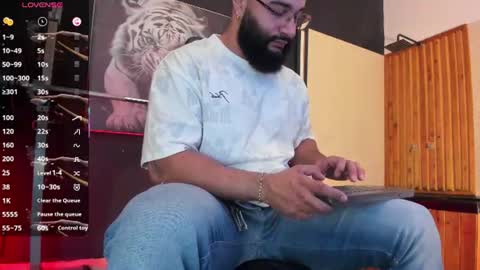 Snapshot of luke__09 chatting on 22, 6, 2026 LUKE online show from 22, 6, 2026