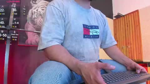 Snapshot of luke__09 chatting on 1, 7, 2026 LUKE online show from 1, 7, 2026