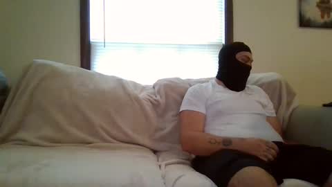 Snapshot of luke_and_nat2023 chatting on 20, 9, 2025 luke and nat online show from 20, 9, 2025