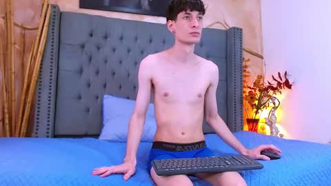 Snapshot of luke_carter chatting on 12, 1, 2026 luke_carter online show from 12, 1, 2026