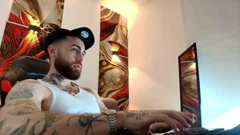 Snapshot of luke_davis01 chatting on 11, 4, 2026 LUKE online show from 11, 4, 2026