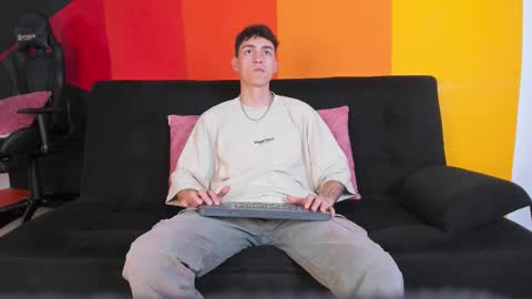 Snapshot of luke_savagge chatting on 15, 10, 2025 Luke online show from 15, 10, 2025