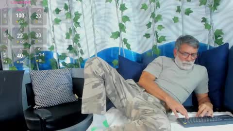 Snapshot of lukecrews chatting on 9, 2, 2025 Luke Crews online show from 9, 2, 2025