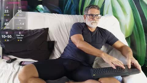 Snapshot of lukecrews chatting on 14, 1, 2026 Luke Crews online show from 14, 1, 2026