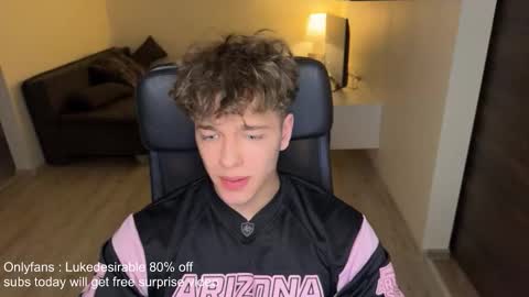 Snapshot of lukedesirable chatting on 15, 3, 2026 lukedesirable online show from 15, 3, 2026