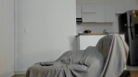 Snapshot of lukeglanton17 chatting on 17, 2, 2026 Luke online show from 17, 2, 2026