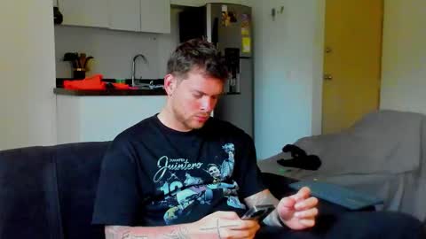 Snapshot of lukeglanton17 chatting on 23, 2, 2026 Luke online show from 23, 2, 2026