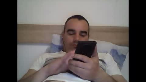 Snapshot of lukixxxx chatting on 16, 2, 2026 lukixxxx online show from 16, 2, 2026