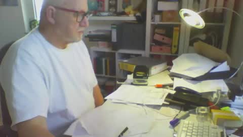 Snapshot of luley58 chatting on 10, 2, 2026 luley58 online show from 10, 2, 2026