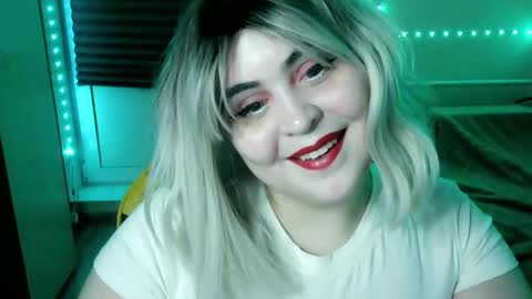 Snapshot of lulovia chatting on 21, 3, 2026 lulovia online show from 21, 3, 2026