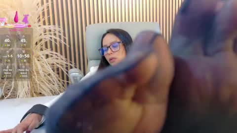 Snapshot of lulu_072 chatting on 23, 4, 2026 lulu online show from 23, 4, 2026