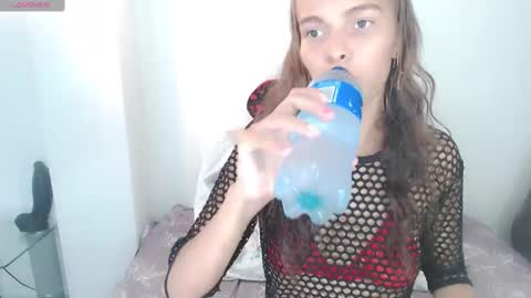 Snapshot of lulu_25_ chatting on 16, 1, 2025 Lulu online show from 16, 1, 2025