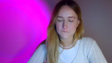 Snapshot of lulu_baby1 chatting on 18, 9, 2025 Lulu Baby18 online show from 18, 9, 2025