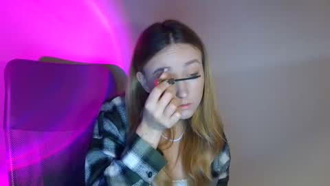 Snapshot of lulu_baby1 chatting on 2, 11, 2025 Lulu Baby18 online show from 2, 11, 2025