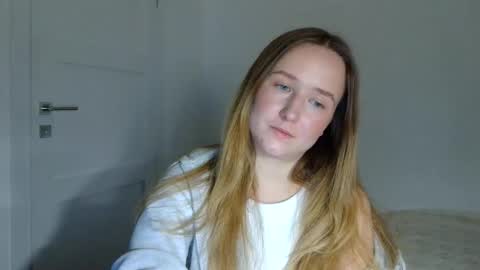 Snapshot of lulu_baby1 chatting on 19, 2, 2026 Lulu Baby18 online show from 19, 2, 2026