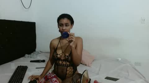 LULU LIZ online show from 4, 10, 2025