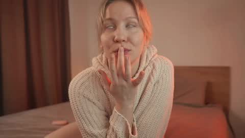 Snapshot of lulu_lovett chatting on 12, 12, 2024 lulu_lovett online show from 12, 12, 2024