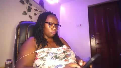 lulu_sparks1 online show from 20, 10, 2025